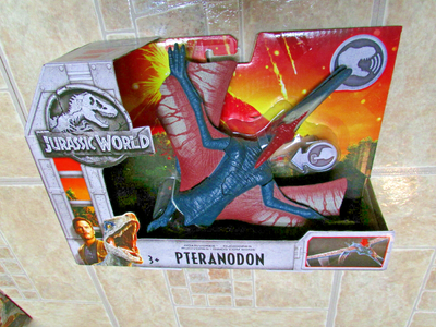 Jurassic world hotsell roarivores pteranodon