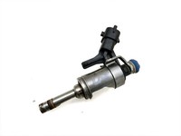 BMW 1er 114i F20 11-15 1,6i 75KW Injektor Einspritzdüse Zyl.3 BMW 1er 114i F20 11-15 22.11.2013 1353-8682350 gebraucht Vorschau 1