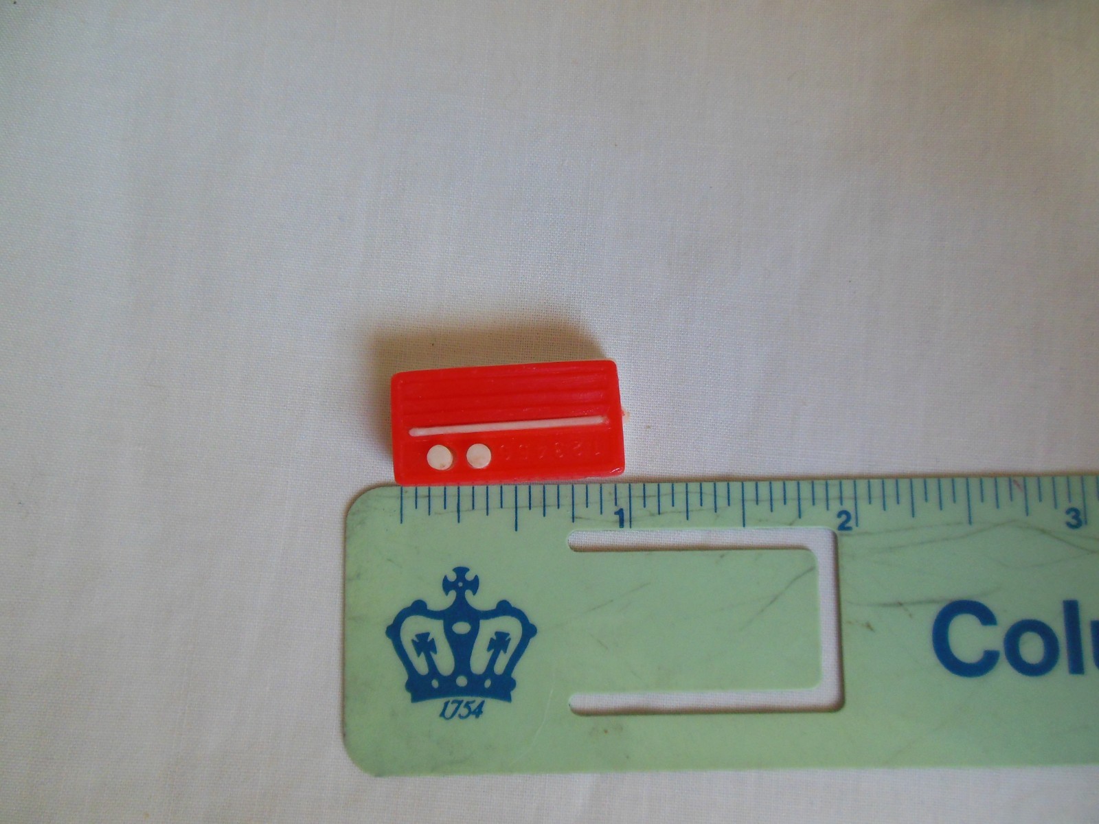 Vintage Ideal Tressy Cricket Red/White Transistor Radio for 'Mad Music' outfit