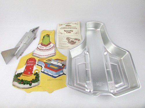 Spaceship Cake Wilton Cake Pan  2105-1928, 1979