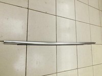 Mercedes W221 S320 05-09 Leiste Scheibendichtung für Tür Links Vorne Mercedes W221 S320 05-09 17.08.2008 gebraucht Vorschau 4
