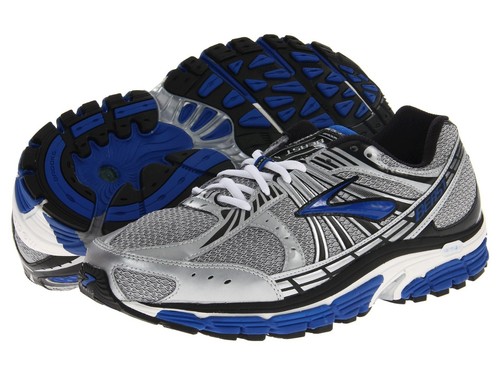 スパイク・シューズ BROOKS Ghost16 x SaturdaysNYC 28cm スパイク・シューズ BROOKS Ghost16 x SaturdaysNYC 28cm Brooks and