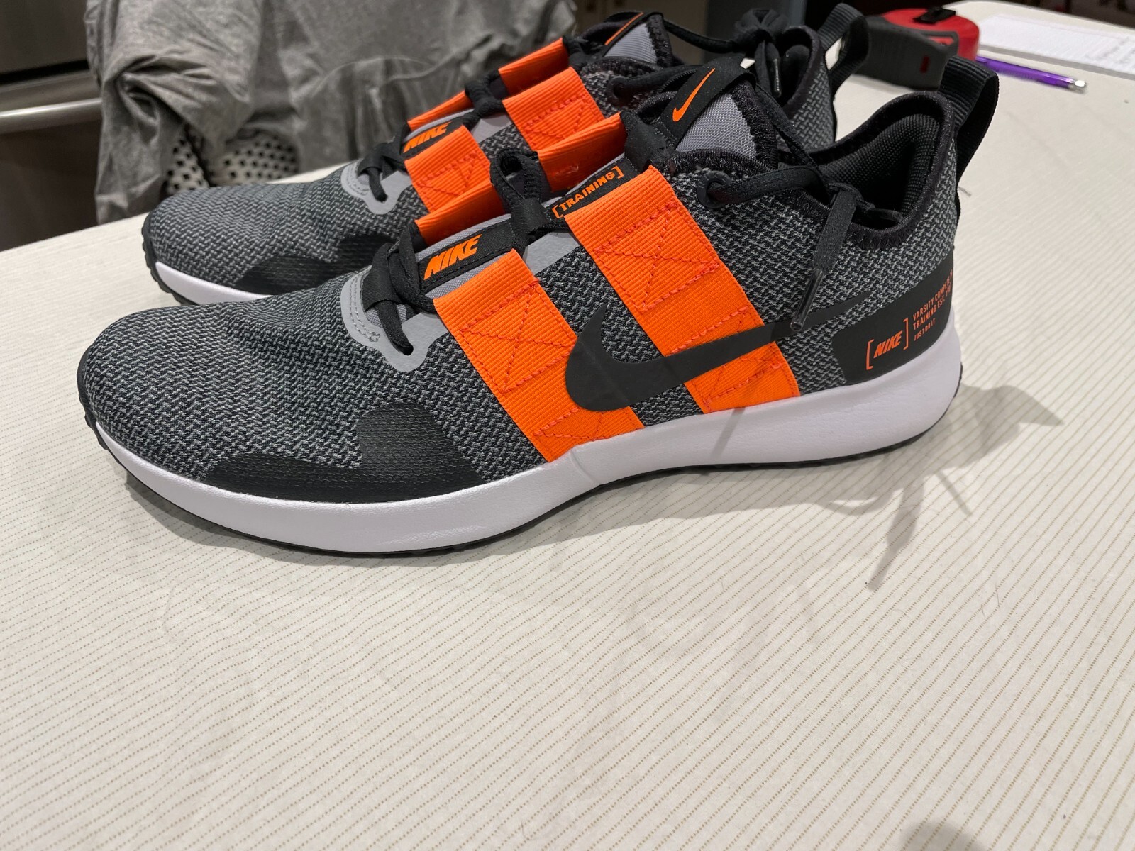Nike Varsity Compete TR 2 Gray Training 