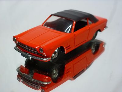 VEREM 133 FIAT 2500 S CABRIOLET GHIA RED 1:43 GOOD CONDITION
