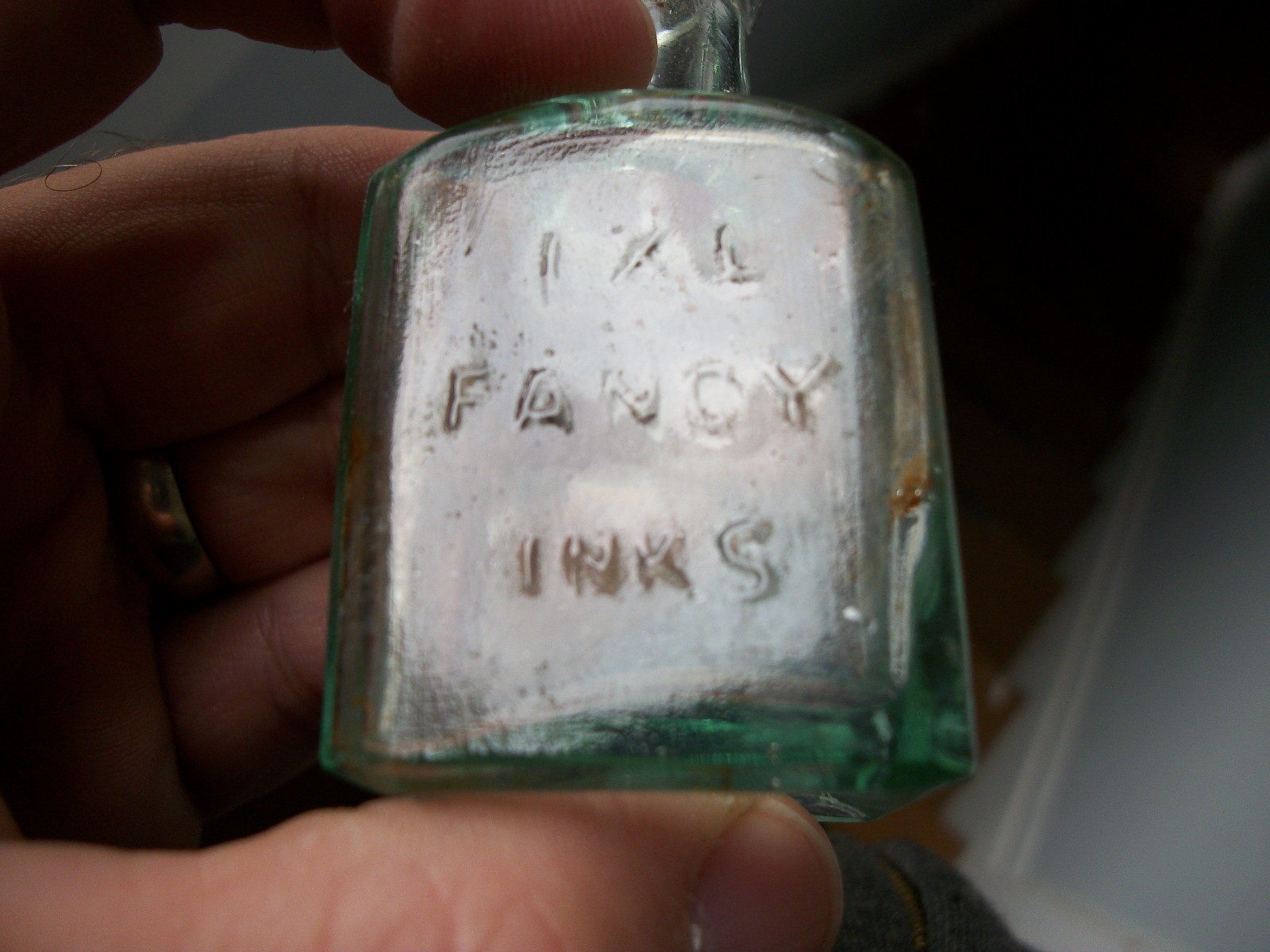 WORDEN & HYATT'S FANCY IXL INKS AQUA SQUARE SCHOOLHOUSE SHAPE 1890S MOLD BLOWN