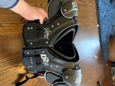 douglas d2 shoulder pads