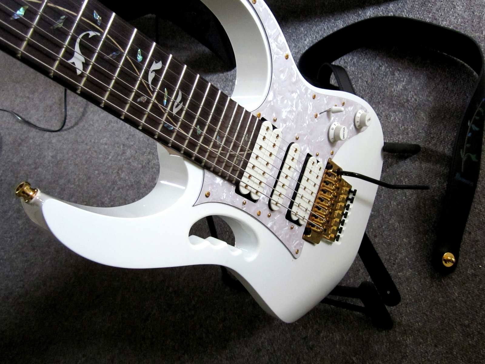 Ibanez LO PRO EDGE 7 Seven Trem Kit GOLD fits Steve Vai JEM,Universe,JS