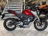 Honda CB125R 2019
