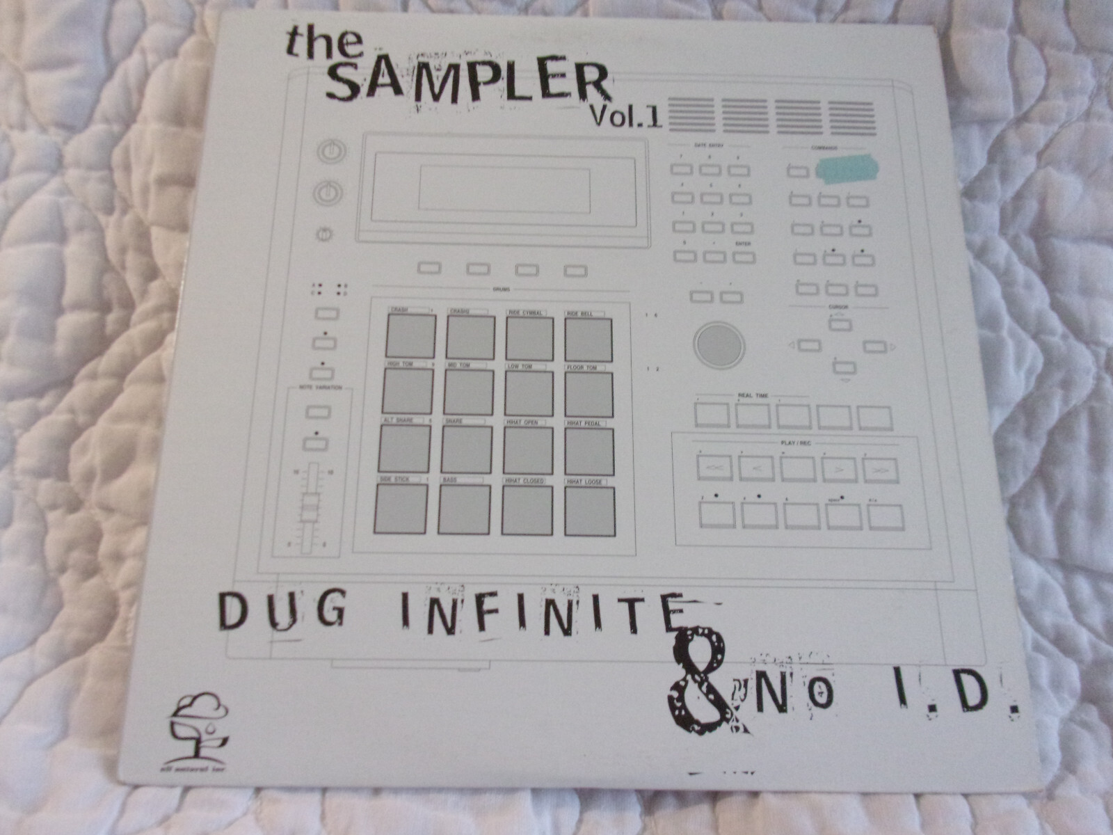 洋楽 Dug Infinite&No I.D.-The Sampler Vol. 1 $_57.JPG?set_id=880000500F
