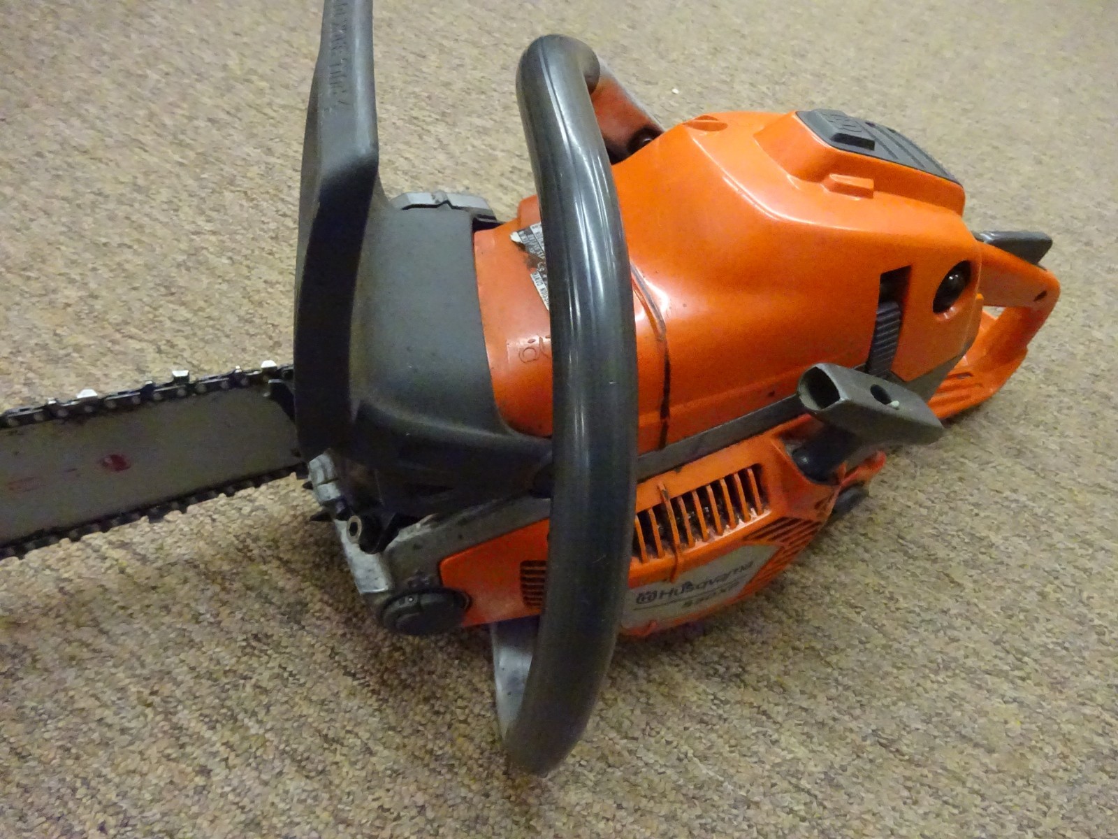 Husqvarna 550XP Chainsaw 550 xp chain saw HUSKY Professional 20