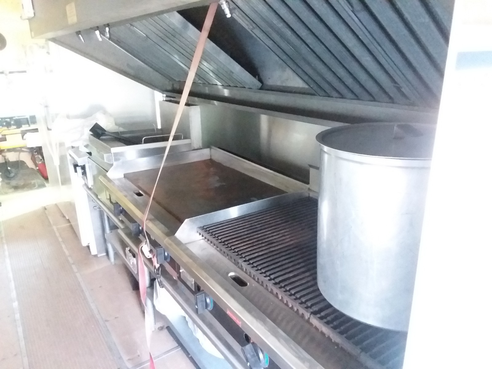 Turnkey Food Truck Bus