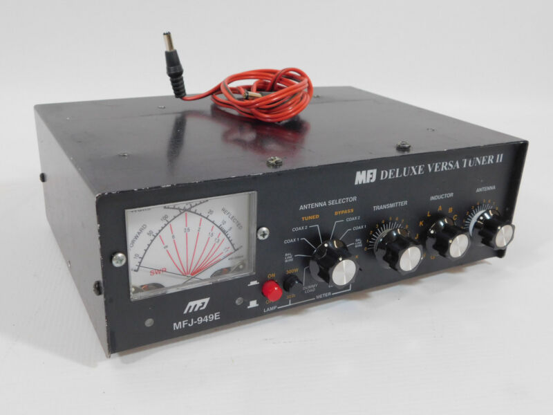MFJ-949E Deluxe Versa Antenna Tuner II Ham Radio (ugly, but works well)