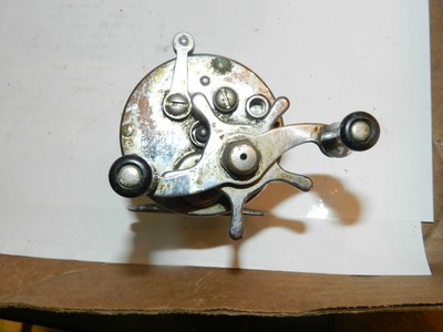 pflueger rocket 1355