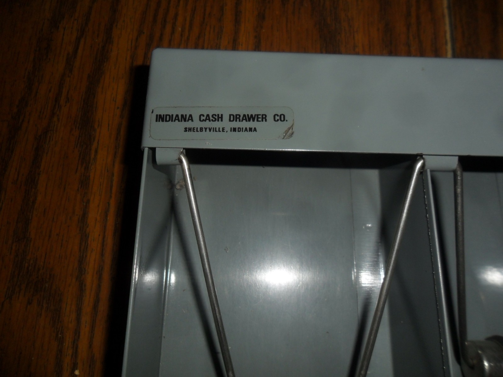 Indiana Cash Drawer Co. Cash Drawer for Bills and Coins w/o key