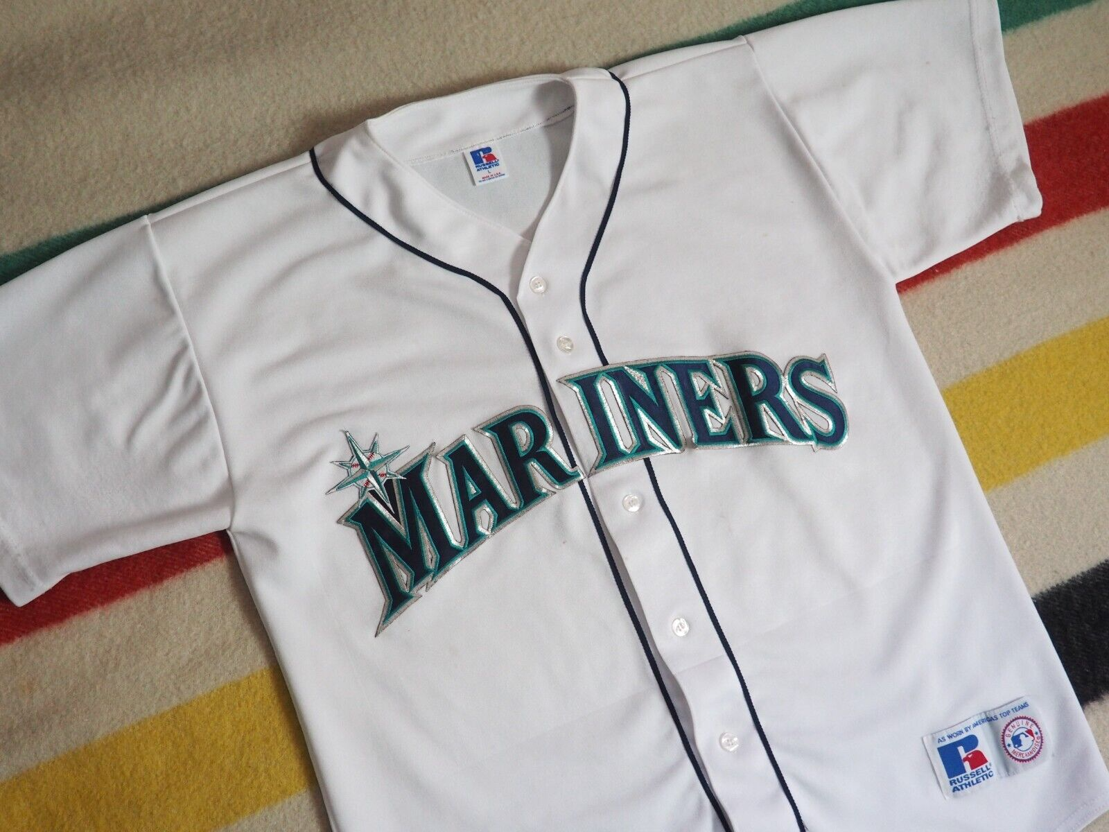VTG 90s Russell Athletic MLB Seattle Mariners Sewn White USA
