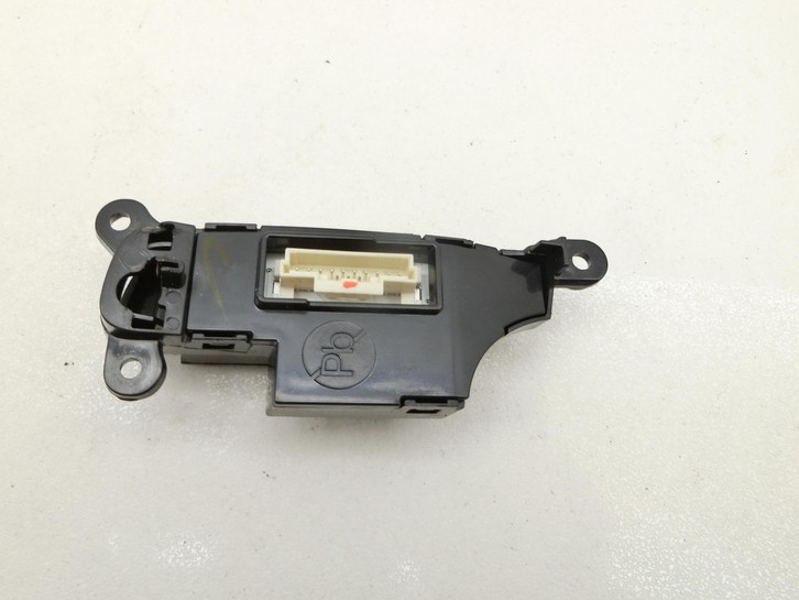 Hyundai Kona Hybr I OS 17-20 Blende für Schaltkulisse Ganganzeige Hyundai Kona Hybr I OS 17-20 26.06.2020... Vorschau 4
