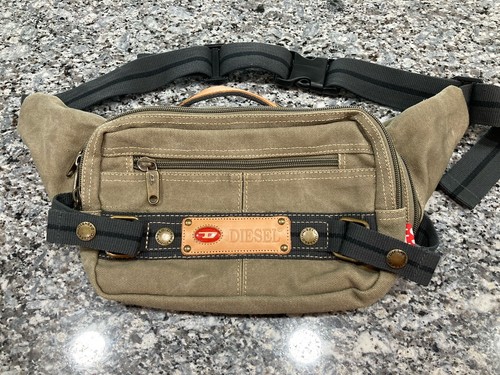 【DIESEL】Vintage belt bag Vintage 90's Diesel Genes Bun Belt Bag Waist Bag Army Green
