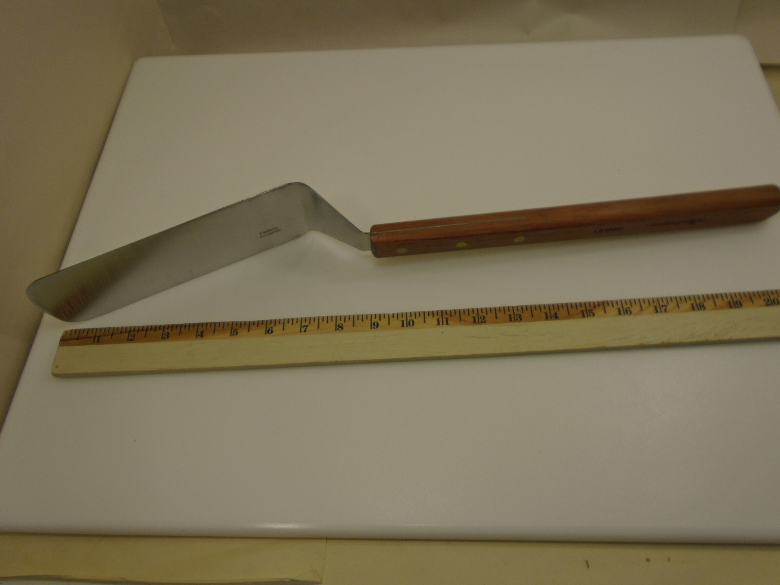 Dexter USA L8386C 8X3 Long Handle Hi Carbon Steel Blade Spatula Grill Factory2nd