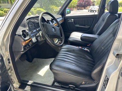 image 3 of interior