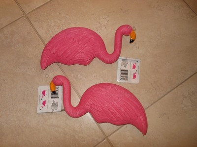2 Standing Flamingos Garden Lawn Back Yard Pond Tropical Spring Easter Decor