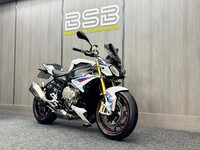 2017 17 BMW S1000R S1000 R SPORT - AKROPOVIC