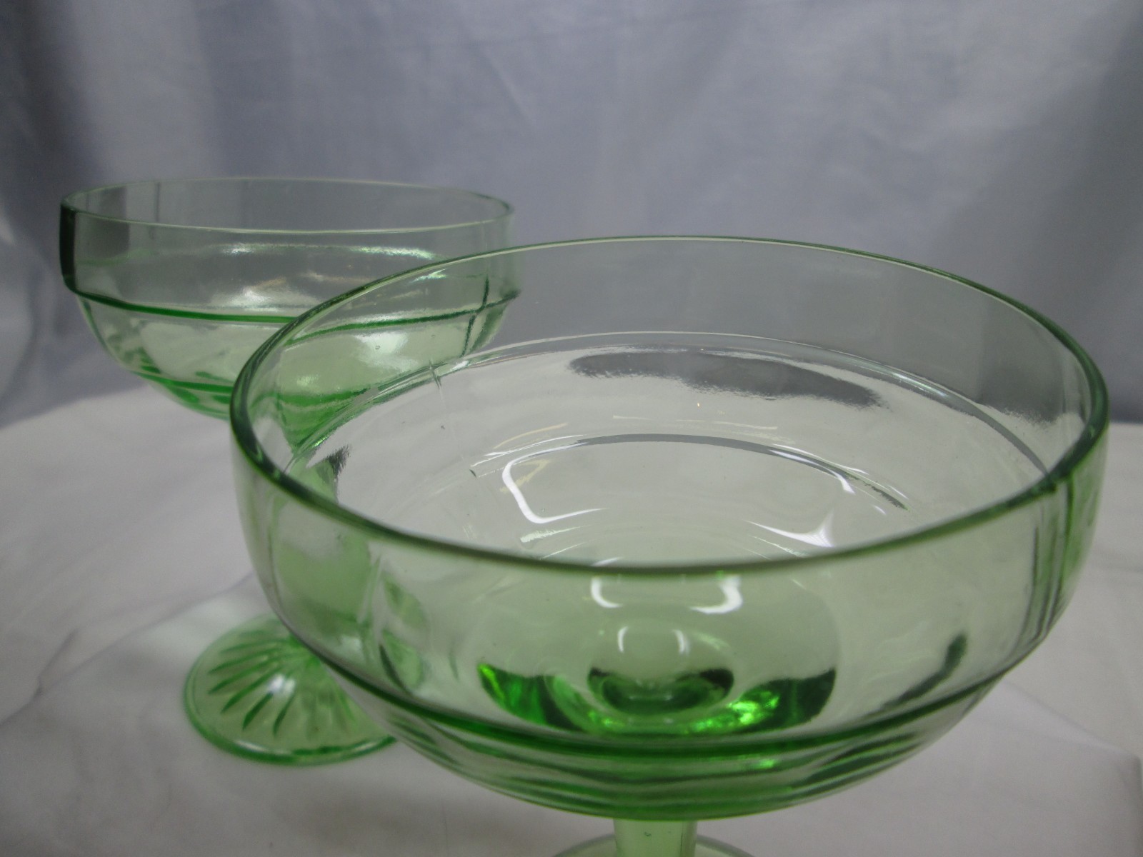 Vintage Vaseline Green Glass Sherbet Desert Martini Goblet Set of 4