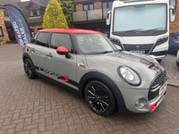 2016 Mini Cooper COOPER S 5-Door Petrol