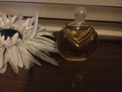 MAGIE NOIRE Lancome Eau de Toilette 85%vol. miniature 7.5ml.French.
