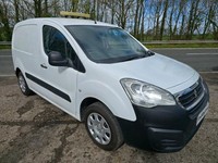 2017 Peugeot Partner BLUE HDI SE L1 Panel Van Diesel Manual