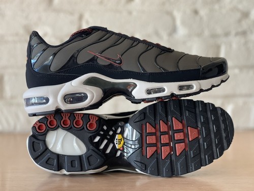 Nike Air Max Plus TN ブラック Nike Air Max Plus WMNS Black / Metallic Silver - Nov 2024
