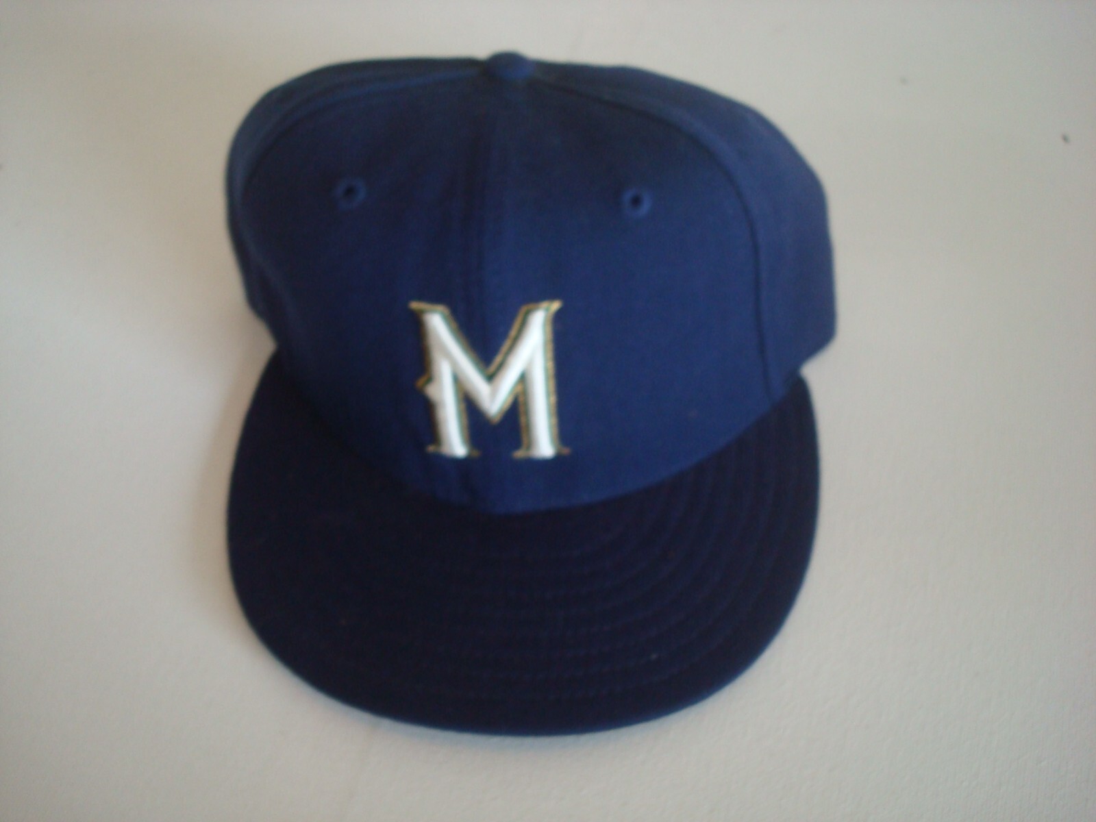 MILWAUKEE BREWERS DIAMOND NEW ERA fitted SZ 7 DEADSTOCK HAT