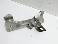Audi Q7 4M 15-19 Halter Träger Führung Aufnahme für Kotflügel Rechts Audi Q7 4M 15-19 19.01.2016 4M0821432 gebraucht Vorschau 1