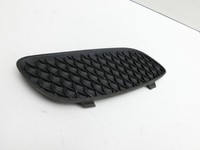 Mercedes W176 A180 15-18 Blende Gitter für Stoßstange Vorne Rechts Mercedes W176 A180 15-18 19.10.2016 A1768853622... Vorschau 2