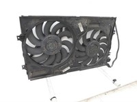 VW Phaeton 3D 02-07 4,2 Lüfter Ventilator f. Kühler VW Phaeton 3D 02-07 02.09.2004 3D0121191J 885.002.755 gebraucht Vorschau 2