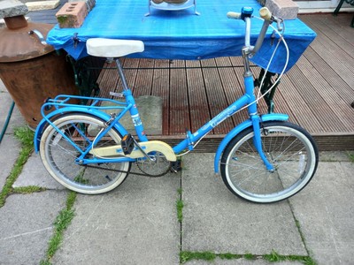 VINTAGE APOLLO WANDERER FOLDING BIKE