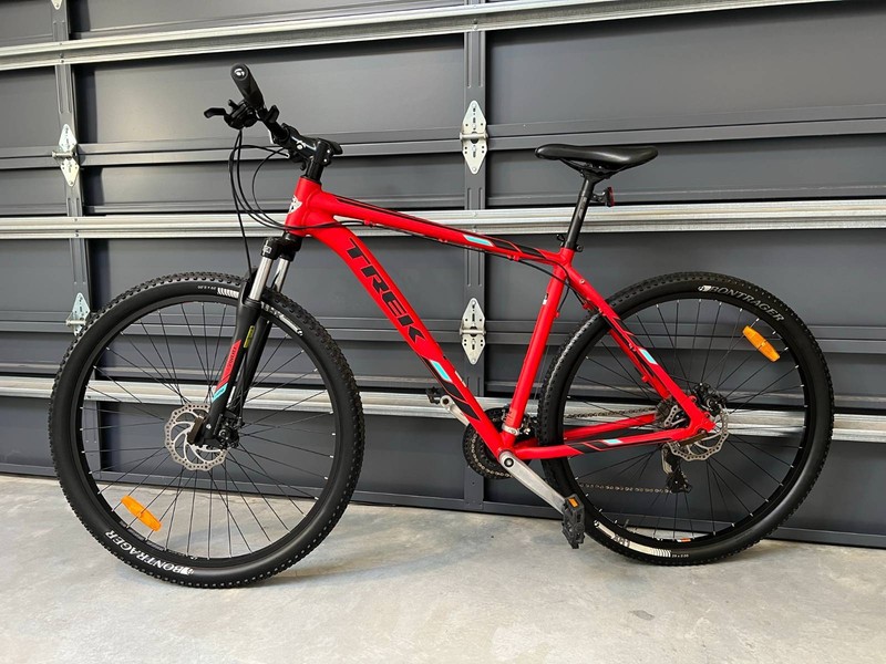Trek Marlin 5 MTB - Extra Large with 29 