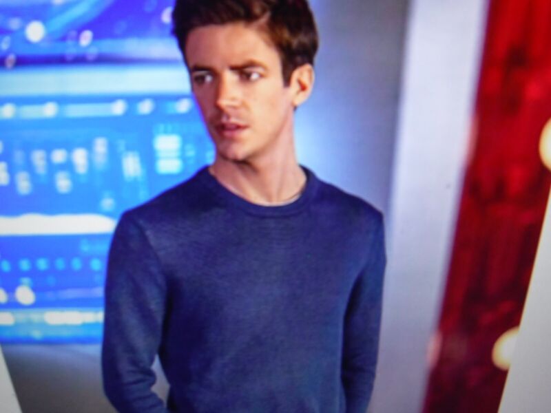 THE FLASH TV Sweater worn by Grant Gustin as BARRY ALLEN ep Going Rogue  w/ COA