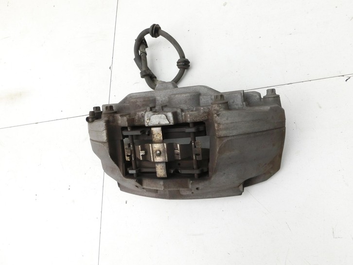 Mercedes C205 C400 15-18 3,0 245KW Bremssattel Bremszange Vorne Links Mercedes C205 C400 15-18 04.05.2017... Vorschau 2