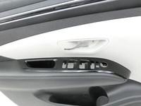 Hyundai Tucson IV NX4 20-23 Türverkleidung Türpappe Links Vorne Hyundai Tucson IV NX4 20-23 31.08.2021 gebraucht Vorschau 4