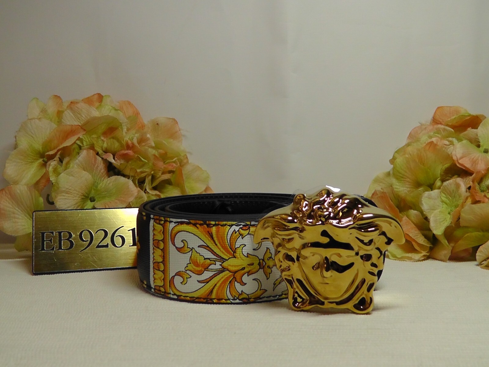 Pre-owned Versace Gold/black Heritage Medusa Buckle Reversible Leather Belt Sz 110 Or 43''