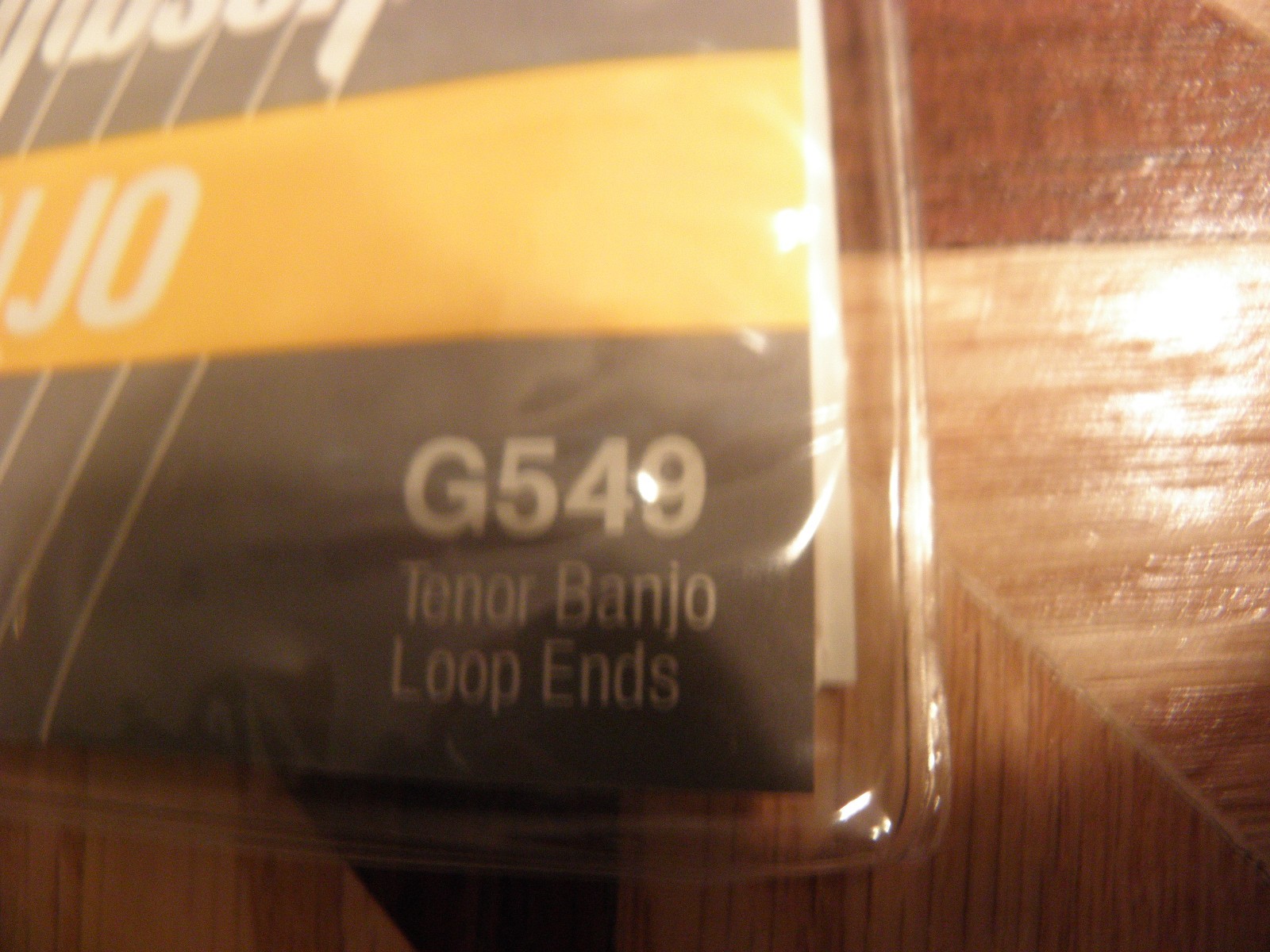 TENOR BANJO STRINGS...GIBSON!!!  NORLIN INDUSTRIES PACKAGING....LOOK!!!