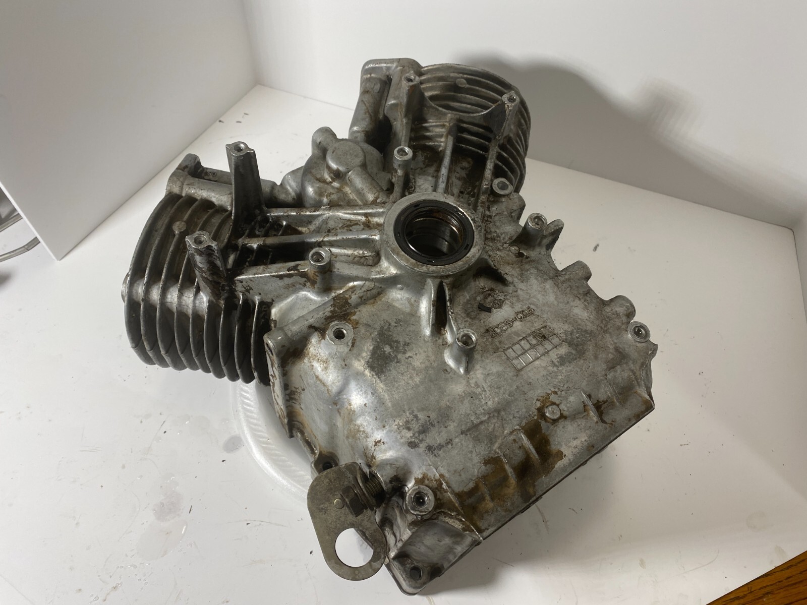 バートル BURTLE 17v Amazon.co.jp: バートル BURTLE 黒ファン＋新型17V黒バッテリー