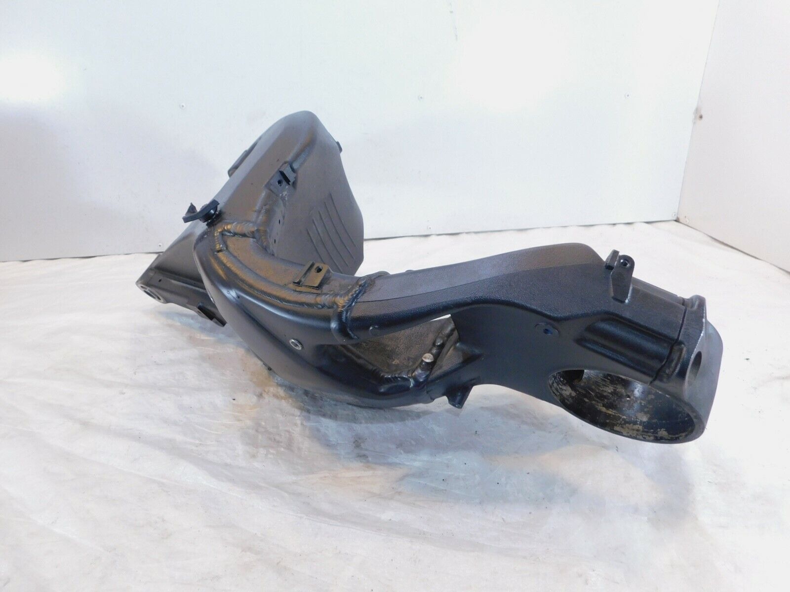 2018 & 2021 Kawasaki Ninja H2 SX SE ZX1002 Rear Wheel 2018 & 2021 Kawasaki Ninja H2 SX SE ZX1002 Rear Wheel