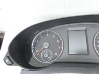 VW Sharan 7N II 10-15 FSI 2,0 147KW Kombiinstrument Tacho VW Sharan 7N II 10-15 09.05.2012 7N0920870D gebraucht Vorschau 4