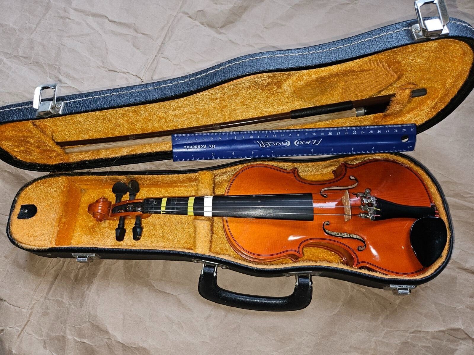 Kiso Suzuki No.7 Size 1/8 Violin, Japan 1982, Very Good Condition Kiso Suzuki No.7 Size 1/8 Violin, Japan 1982, Very Good Condition