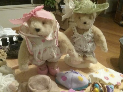 Lot of 3 Muffy Vanderbear Fully Dressed Plus 2 Easter Outfits & other Misc Cloth