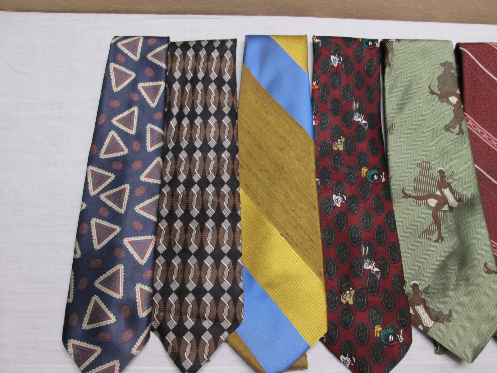 MENS VTG LOT 8 TIES SILK/POLYESTER MEN CLOTHING