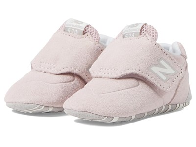 Кроссовки и спортивная обувь для девочек New Balance Kids 574 Детская кроватка (для младенцев)