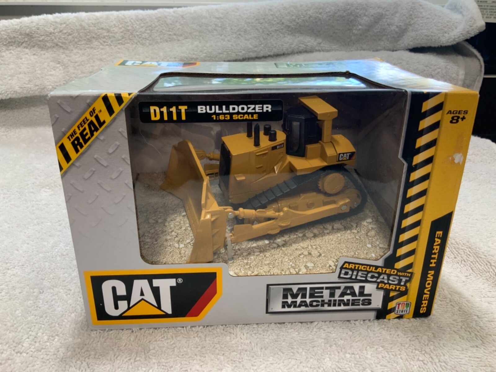 CAT ブルドーザー D11T CAT D11 (D11T) Bulldozer 1/63 Scale Diecast Metal Model by