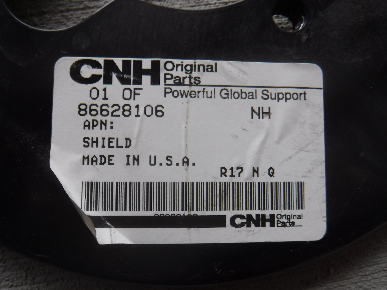 New Holland Shield Part #86628106